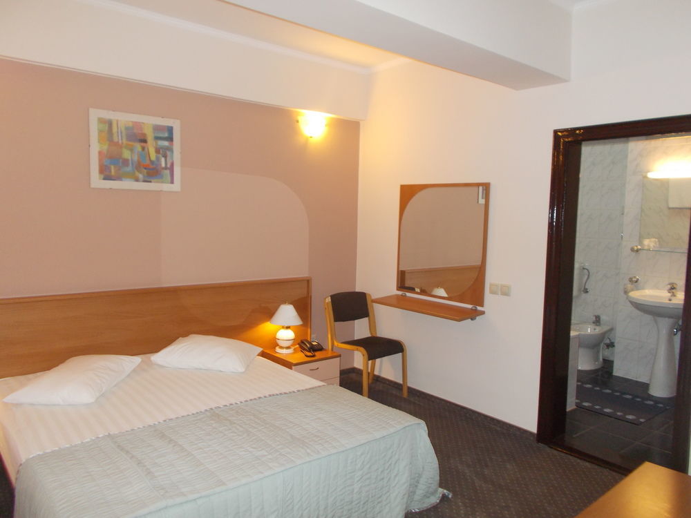 Hotel Reghina Timisoara Exterior photo