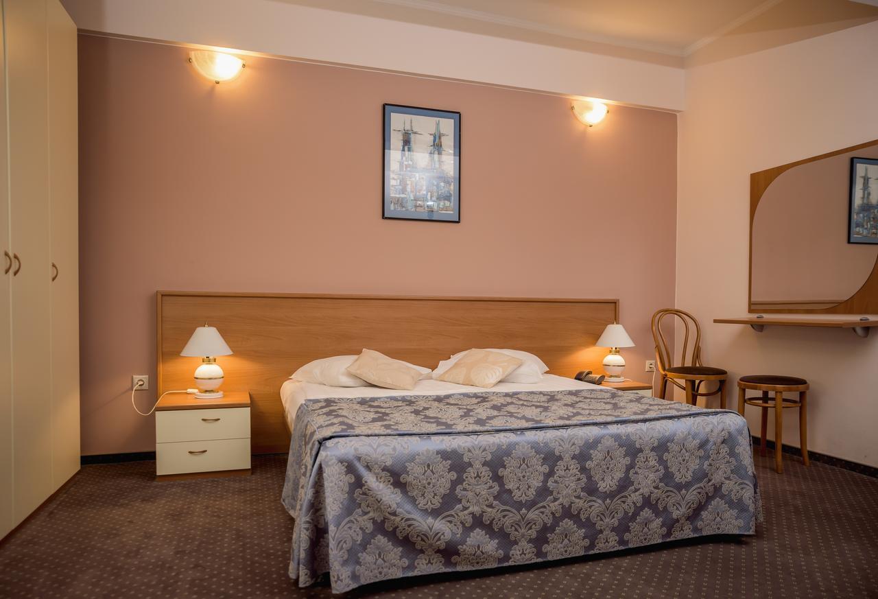 Hotel Reghina Timisoara Exterior photo