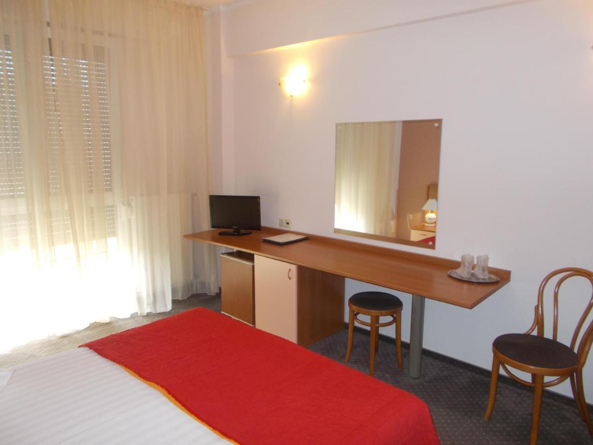 Hotel Reghina Timisoara Room photo